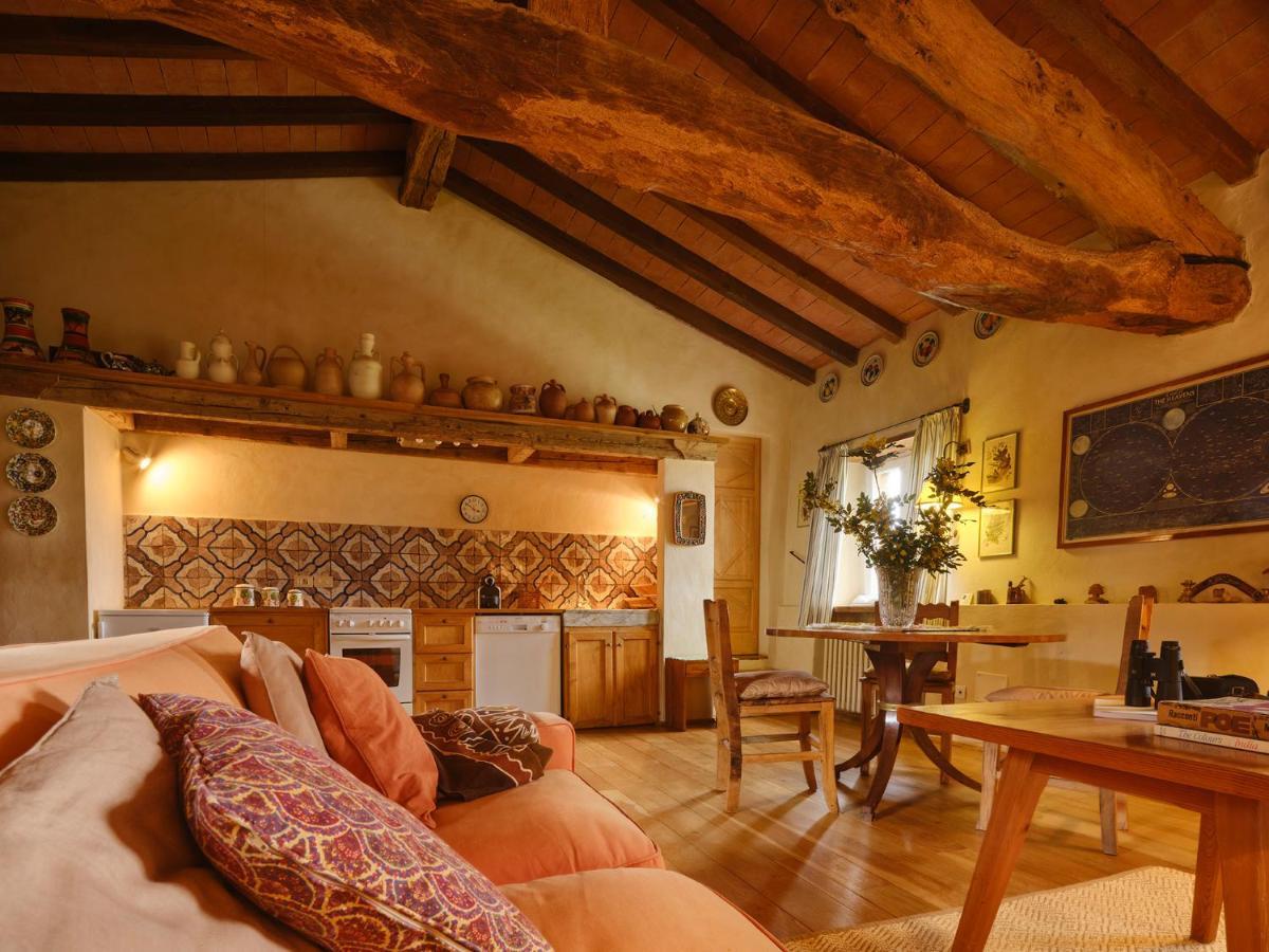 Il Castello Di Tassara Bed and Breakfast Exteriör bild